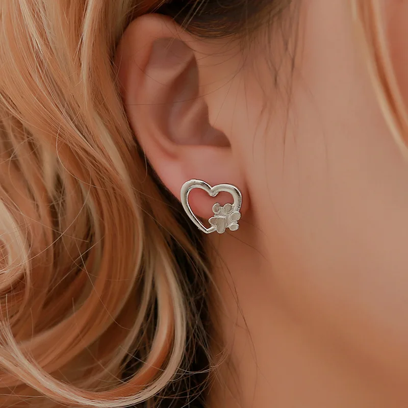 Cute Cat Dog Pet Claw Paw Print Love Heart Earring Stud Silver Gold Hollow Heart Korean Earring brincos Women Girl Jewelry