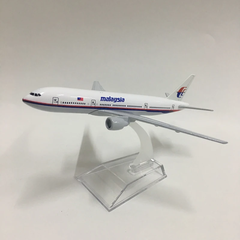  JASON TUTU 16cm Malaysia Airlines Boeing 777 Plane Model Airplane Model Aircraft Model 1:400 Diecas