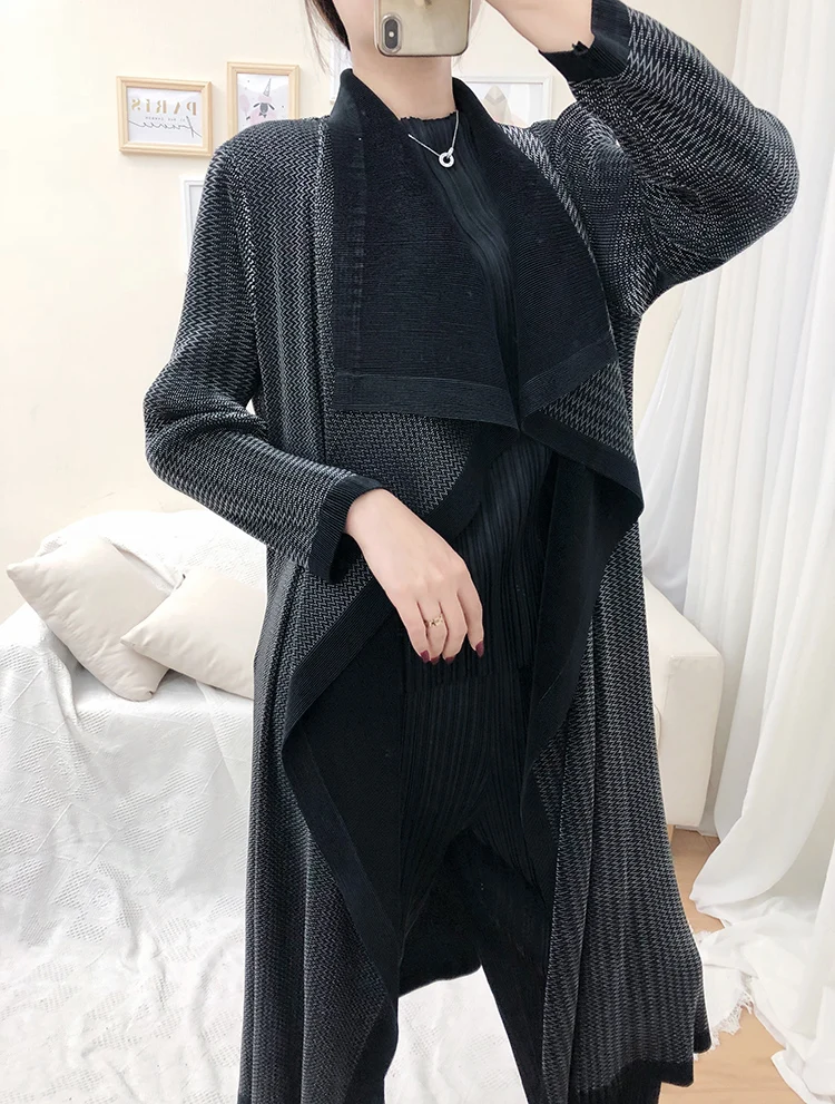 HOT SELLING miyake turn-downcolla outerwear pleated stripe pleated outerwear IN STOCK