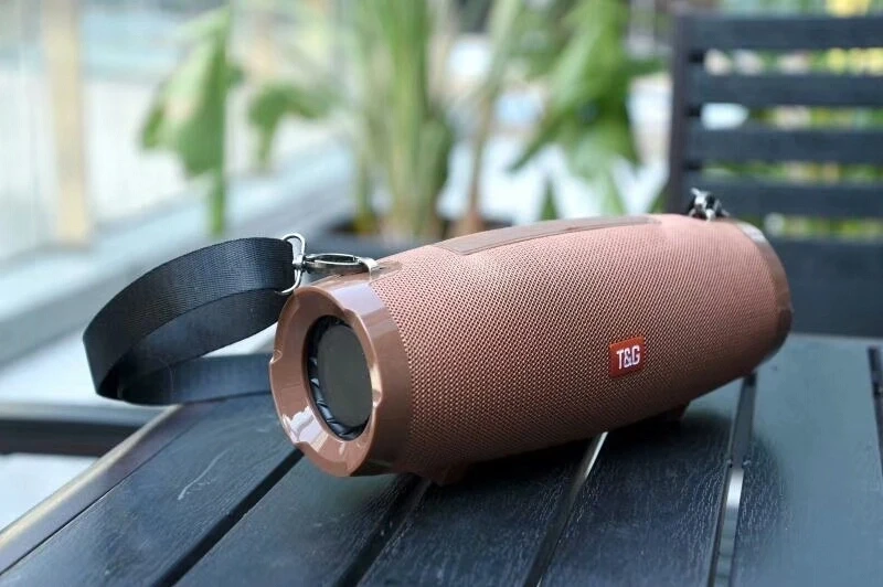 Altoparlante Bluetooth 20 Вт Altoparlante cilindrico Lettore musicale портативный Altoparlante центральный радио FM AUX TF Altoparlante