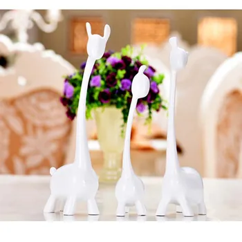

YILUNXI Three cartoon fawn ornaments living room cabinet wine cabinet decorations creative wedding gifts children's room decor
