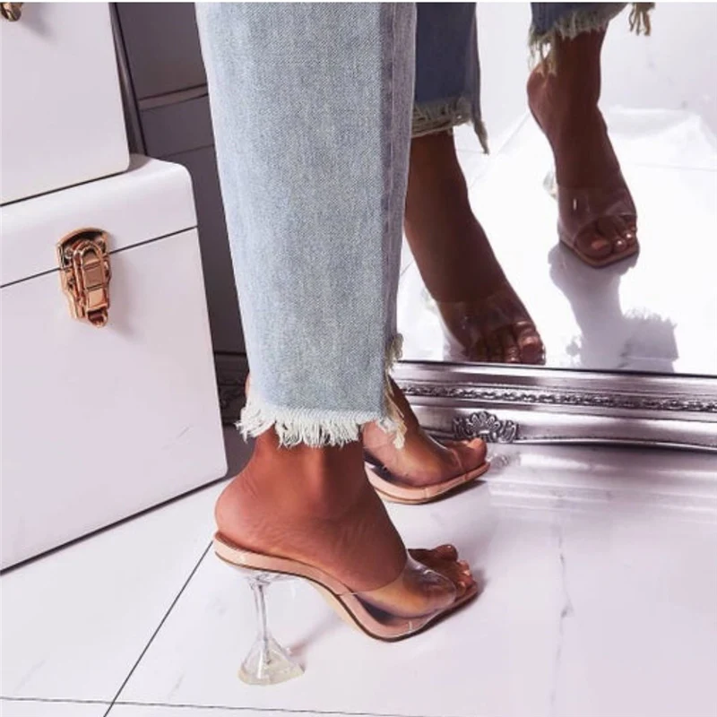 Г., летние женские туфли на высоком каблуке 9,5 см, украшенные кристаллами; прозрачные шлепанцы на необычном каблуке; женские прозрачные шлепанцы с открытым носком; серебристая обувь