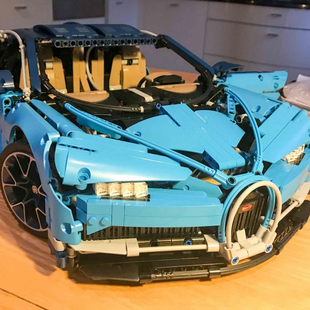 

20086 In Stock Supercar Bugattis Blue\Red\Black Technic 42083 3625Pcs Chiron Car Model Building Blocks Bricks Toys