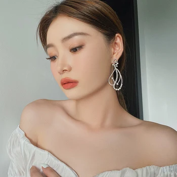 

Timeless Wonder Stunning Geo Zirconia Pearl Drop Earrings Women Fancy Jewelry Gothic Top Runway Designer Party Queen Ins 3523