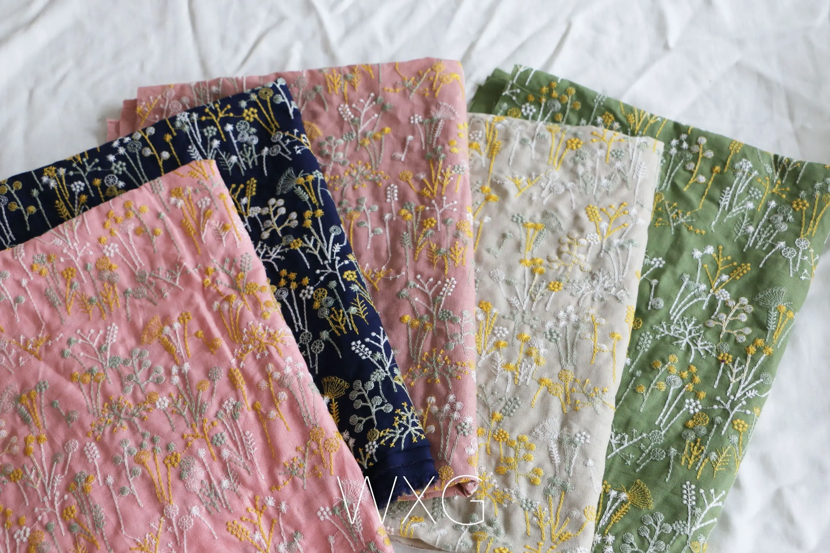 

Japanese Jie Chuan Ming Fengcai Line Three-Dimensional Embroidery Ramie Cotton Embroidery DIY Fabric