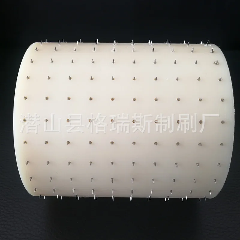 

Manufacturers Direct Selling Industrial Punched Needle Roller Plastic Punched Needle Roller Heating Punched Needle Roller Price