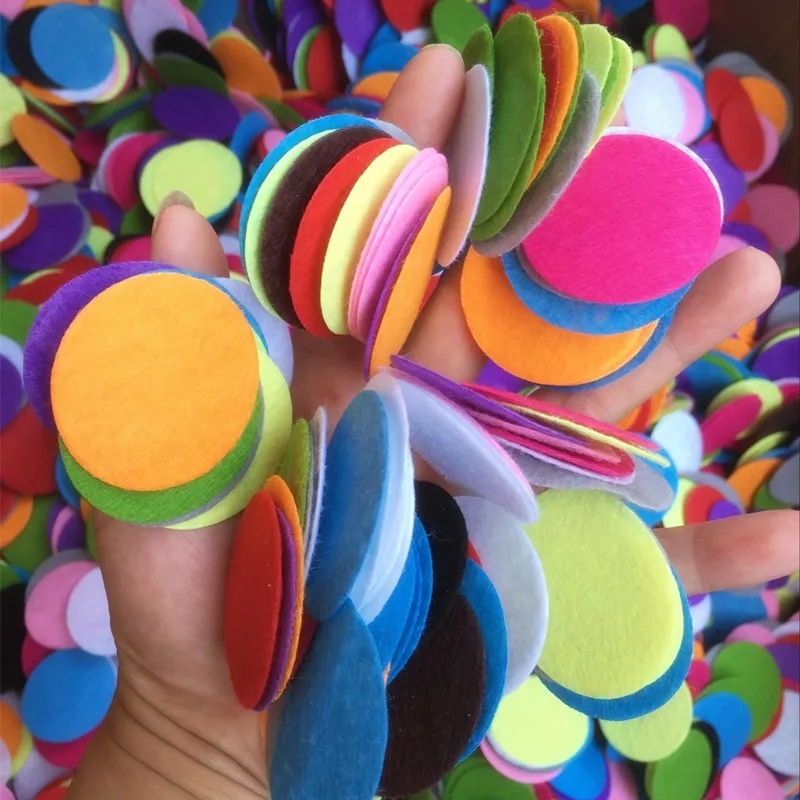 

100pcs Artificial Non Woven Felt Fabric Round Felt Eco-Friendly Cloth Felts DIY Bundle For Sewing Dolls Scrapbook Patches Crafts