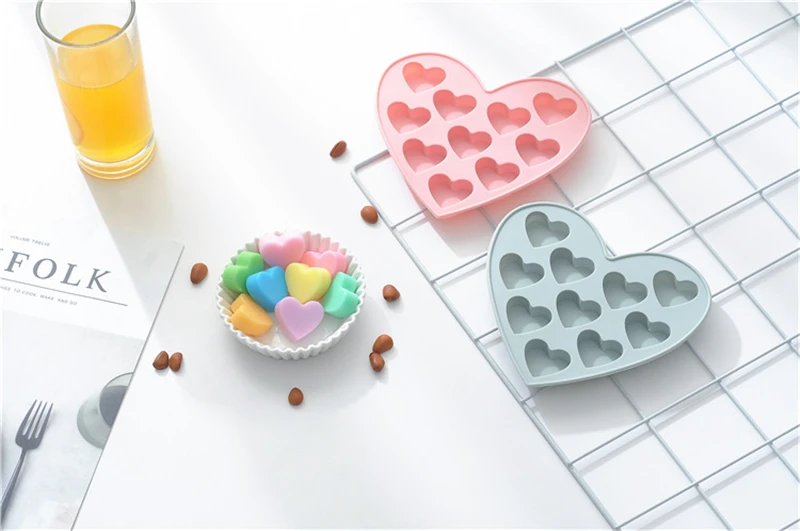 9410176579_1937176052