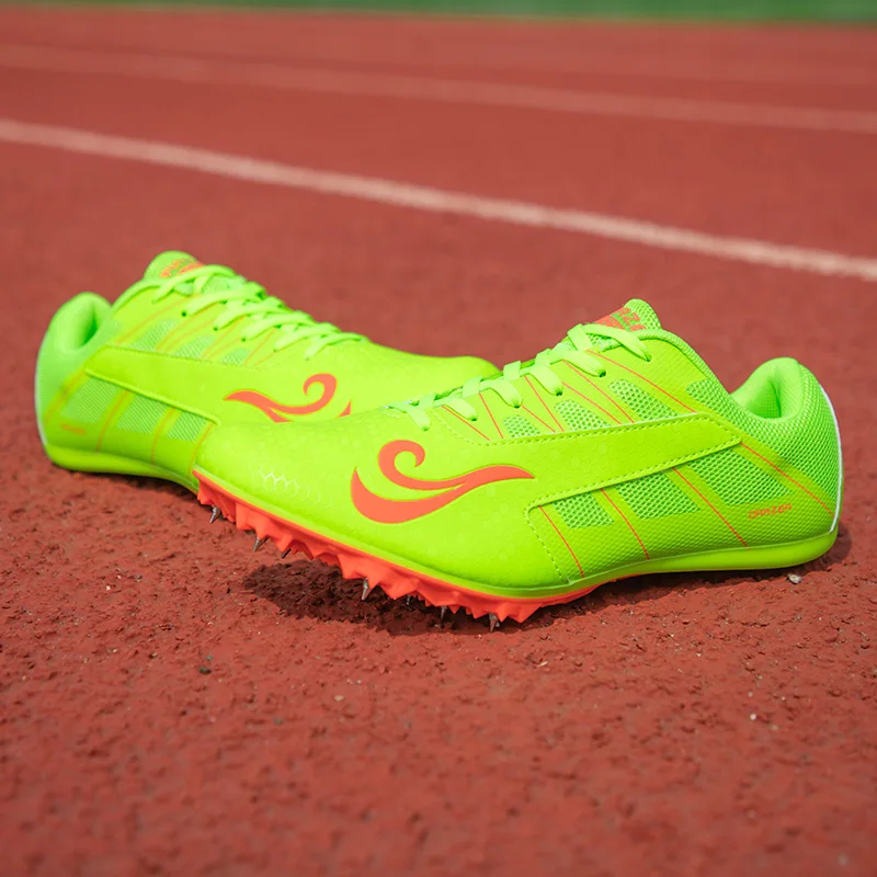 girl track spikes