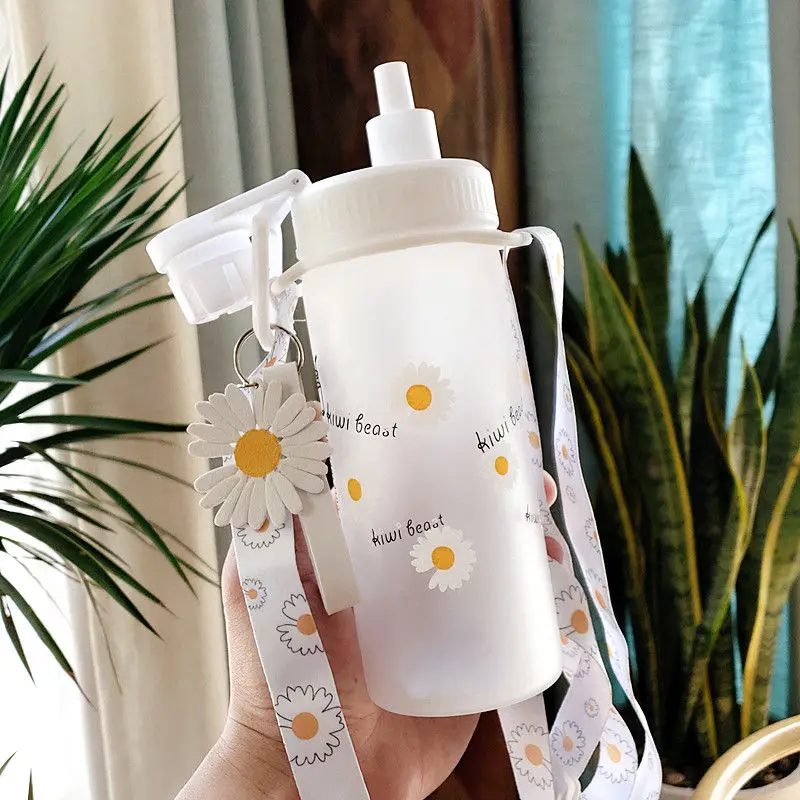 Ins Simple Fashion Small Daisy Water Bottles Summer Portable