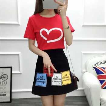 

2pcs Print Heart Women Top And Skirt Set 2018 Summer T-shirt +Appliques Skirt Mini Beach Vacation Women Sets