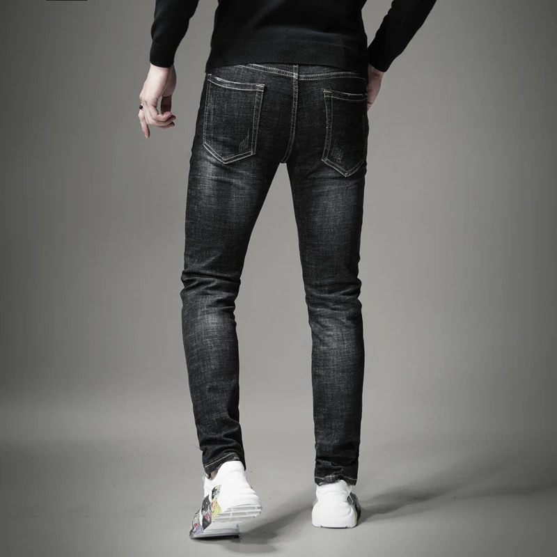 Осень зима модные мужские черные джинсы с вышивкой