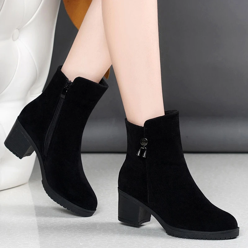 Botas escarchadas para niños, botas cortas negras de suela gruesa, botines Martin de alto para mujer, Otoño e Invierno|Botas hasta el tobillo| - AliExpress