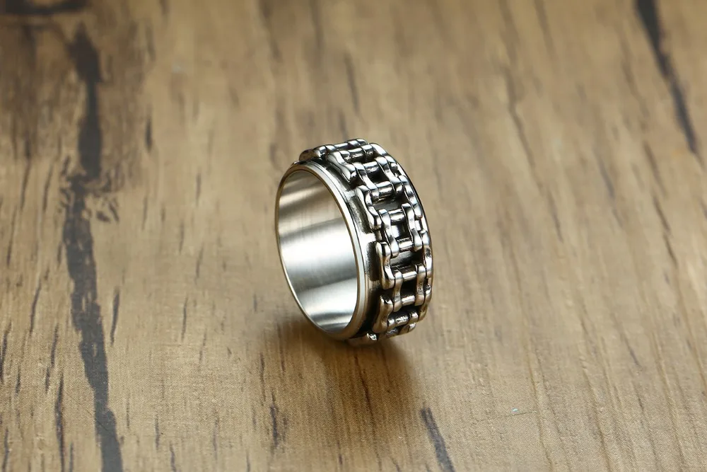 12275947204_1753929213