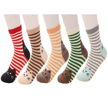 

5 Pairs Cartoon Comfortable Women Socks Warm Stretch Cute Animal Autumn Winter Ladies In Tube Casual Soft Cat Print Cotton Blend