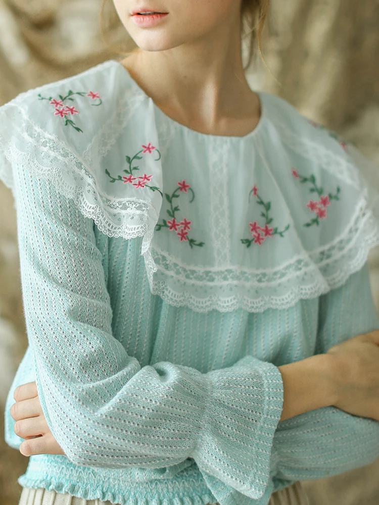 

Women Spring Autumn Vintage Elegant Victoria Large Lapel Short Sweaters Ladies Sweet Loose Embroidery Thin Knitted Pullovers
