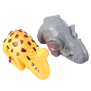 

2pcs Cartoon Animal Hooks Self-adhesive Resin Hanger Traceless Wall Hook for Home Bathroom (Yellow Giraffe, Gray Elephant)