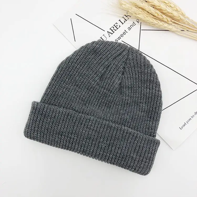 Модные зимние Шляпы женские этикетки бини вязаная шапка Toucas Bonnet шапки Мужские шляпы - Цвет: gray