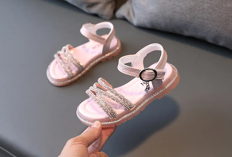 Summer Kids Shoes Baby Girls Sandals Sweet Princess Shoes Roman Style Pink Shoes Outdoor Soft Bottom Girls Sports Sandals bata children's sandals