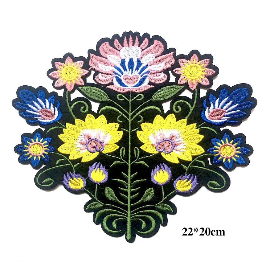 

1Pcs Large Flower Embroidered Applique Patches for Clothes Iron on Patch Applique for DIY Fashion Clothes Bags LSHB522