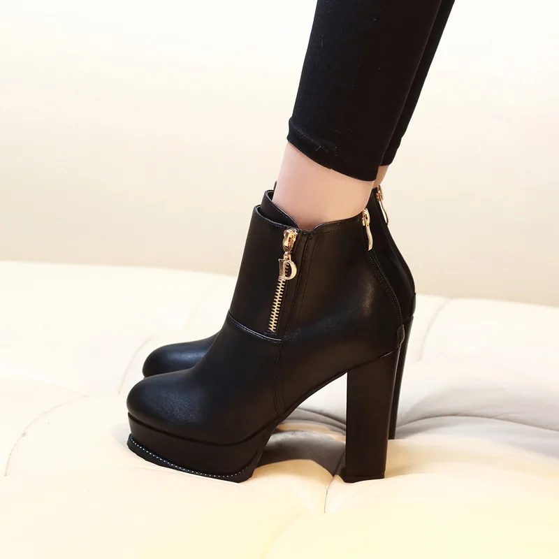 

Ozhouzhan 2019 Winter New Style European And American Style Thick with High Heels Comfortable Waterproof Platform Martin Boots W