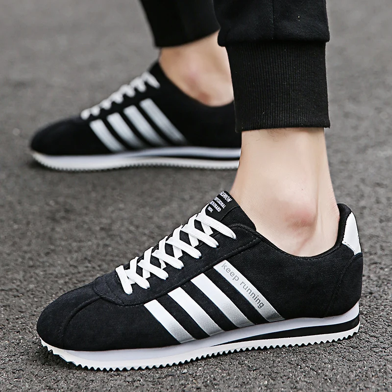 Tennis Shoes for Men Outdoor Sport Shoes Breathable Sneakers Light Casual Anti-skid Walking Canvas Male Flats Gym Footwear