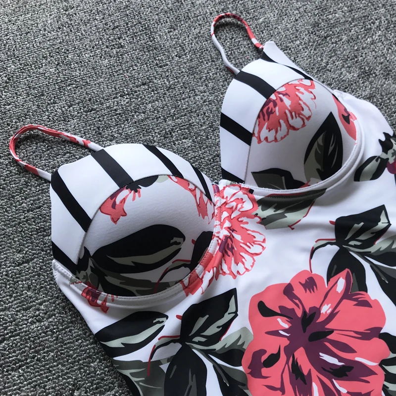 H3ea76a3871324553a1f9a4fa5512d17dA