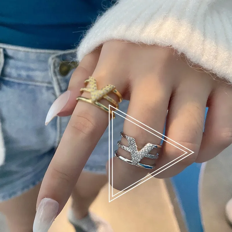 LIVVY موضة فضية اللون على شكل حرف V ثلاث طبقات الز...