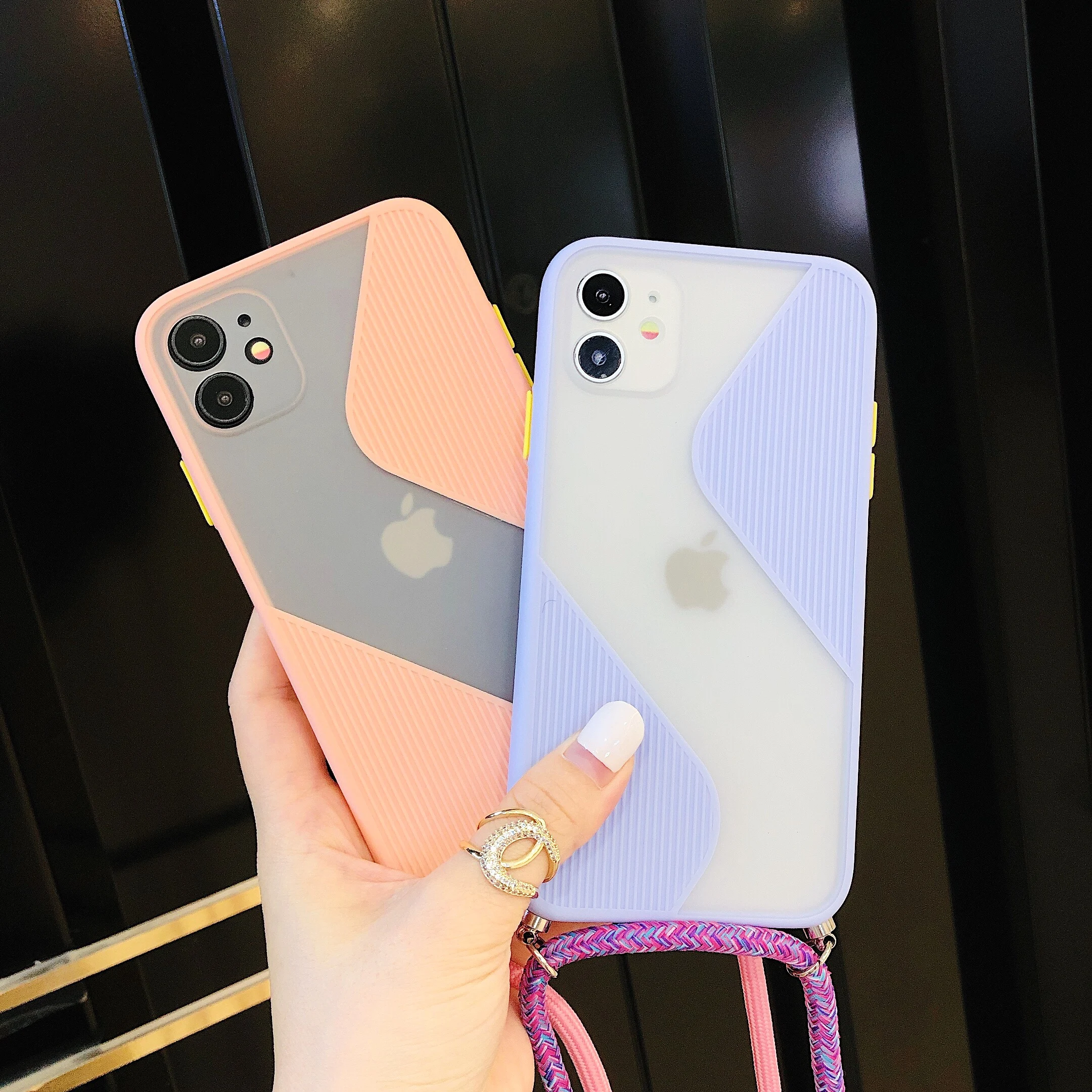 Прозрачный матовый чехол для телефона с контрастной строчкой iPhone 11Pro Xs Max мягкий