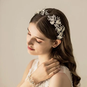 

TRiXY H272 Luxury Wedding Hair Accessories Bride Hair Clip Bridal Tiara and Crown Delicate Bridal Headband Floral Headpieces