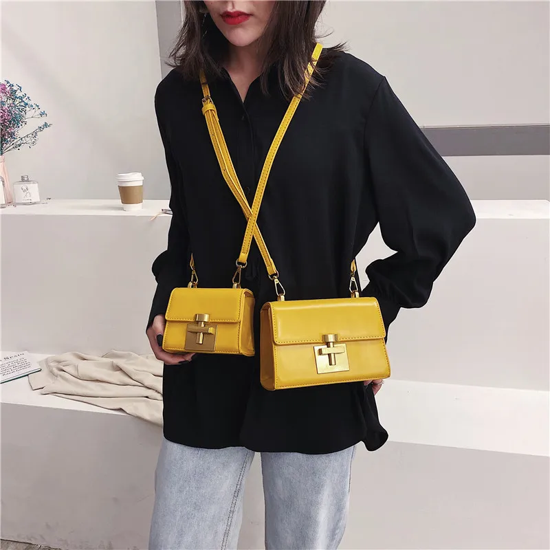 

2019 Winter New Style WOMEN'S Bag Retro Solid Color Small Square Bag Small Cool Lock Design