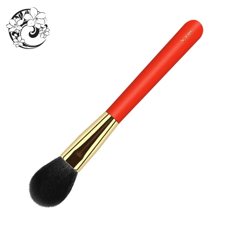 round blush brush