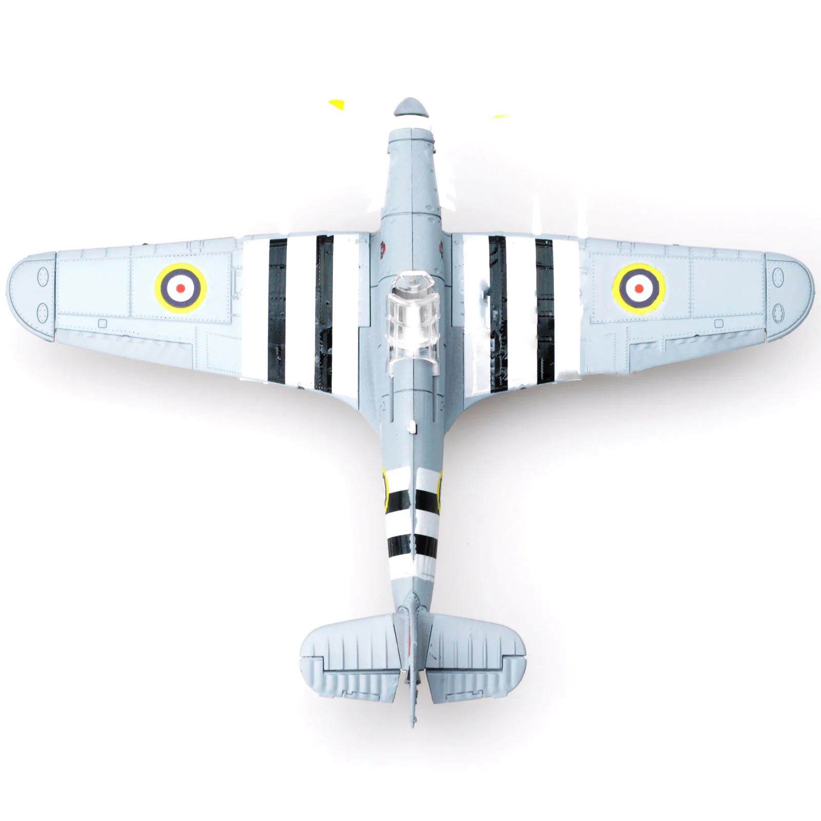 Имитационная модель истребителя, игрушки 1 шт случайный цвет 1/48 сборный самолет литье под давлением War-II ураган истребитель строительные наборы инструментов