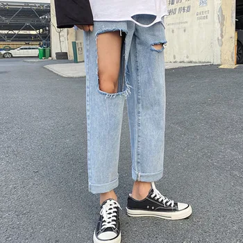 

Men's jeans 2020 spring new comfortable cool oversized hole straight straight wild jeans youth personality fashion trend men