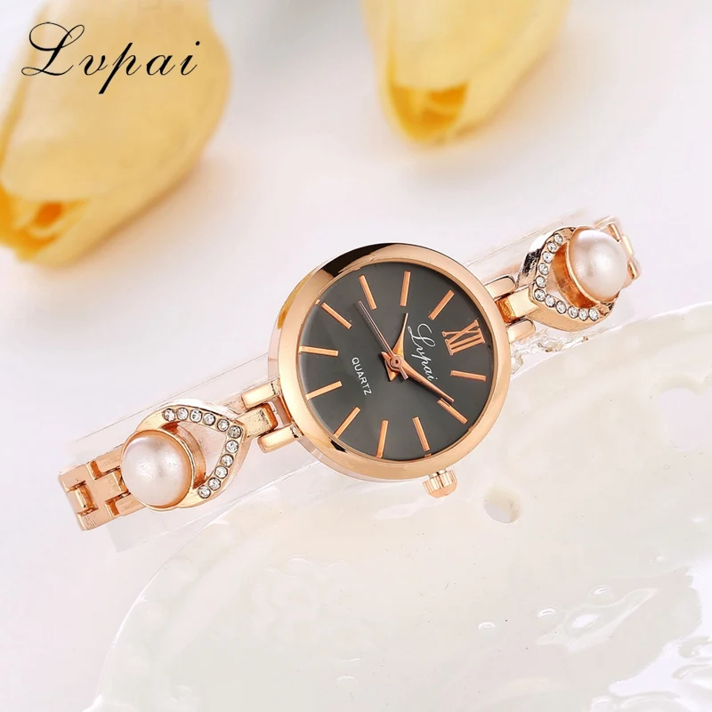 HTB16DVBXBUSMeJjSszeq6AKgpXa7