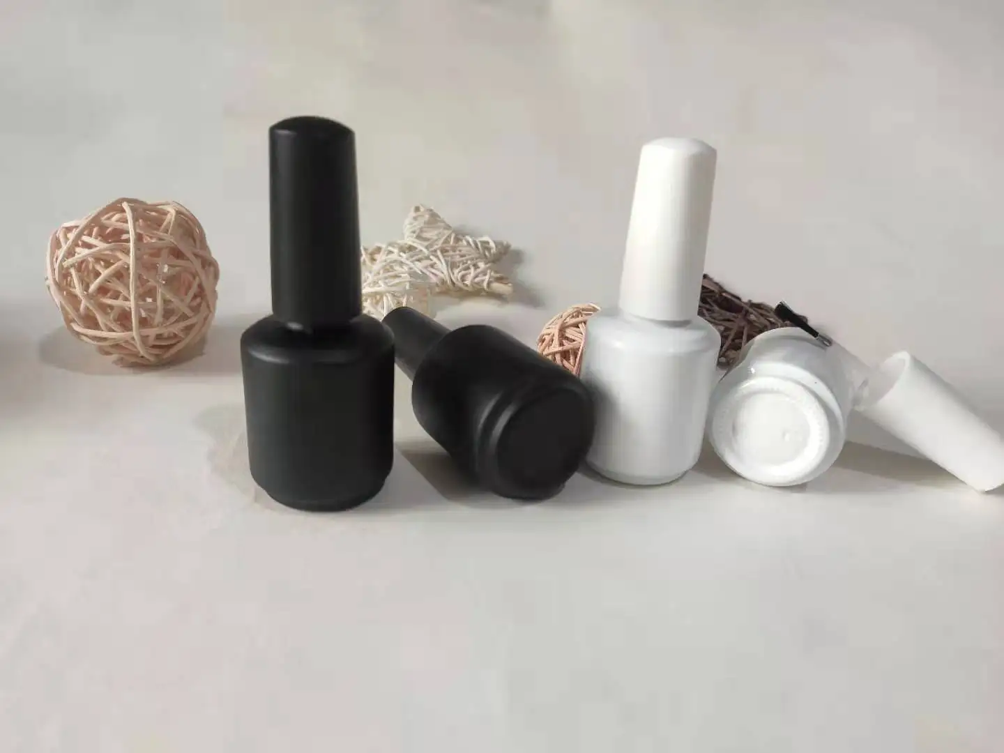 Wholesale 15ml Nail Polish Bottles Nail Gel Contaiers Glass Nail Gel  Packing With Brush Bar White Square Nail Bottle Silverlid - Refillable  Bottles - AliExpress