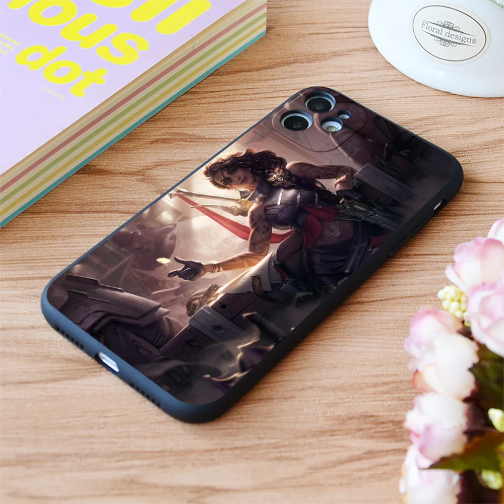 

For iPhone Samira Desert Sexy Art Print Soft Matt Apple iPhone Case For 6 7 8 11 12 Plus Pro X XR XS MAX SE