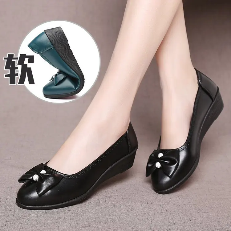 

2020 Spring New Style Mom Shoes Middle-aged Slanted Heel Shoes Women's Bow Korean-style Casual Shoes Soft Bottom Single WOMEN'S