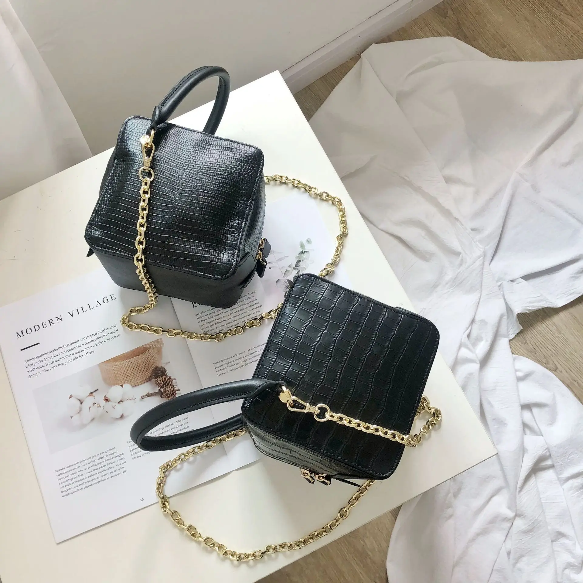 

Box Square Bag Shoulder Crossbody Women Handbag Chain Stone Pattern Real Leather Single Black Lizard Designer Bolsa Feminina Sac