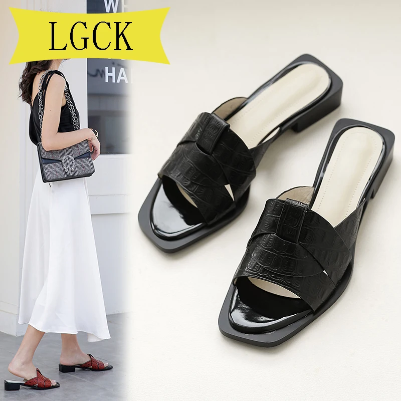 

Сандалии женские из натуральной кожи, босоножки на толстом каблуке, открытый носок, Повседневная модная однотонная пляжная обувь, большие размеры 34-39