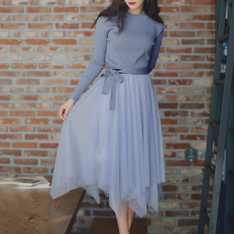 2019 Elegant Two pieces Knitted Sweater Dress Slim-fit Slim Mesh Skirt Piece Set fashionable Runway Suit |