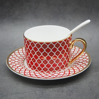 

Royal Coffee Cup High-Grade Bone Coffee Cup Wedding and Housewarming Gifts Luxury Ceramic Mug Europe Noble Bone China Coffee Cup