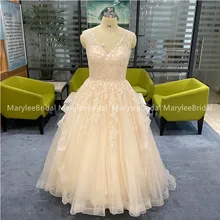 Светильник цвета шампанского Бальные платья с v-образным вырезом без рукавов на шнуровке сзади пышный бальный многоуровневый Наряд Тюль vestidos de 15 Выпускные платья