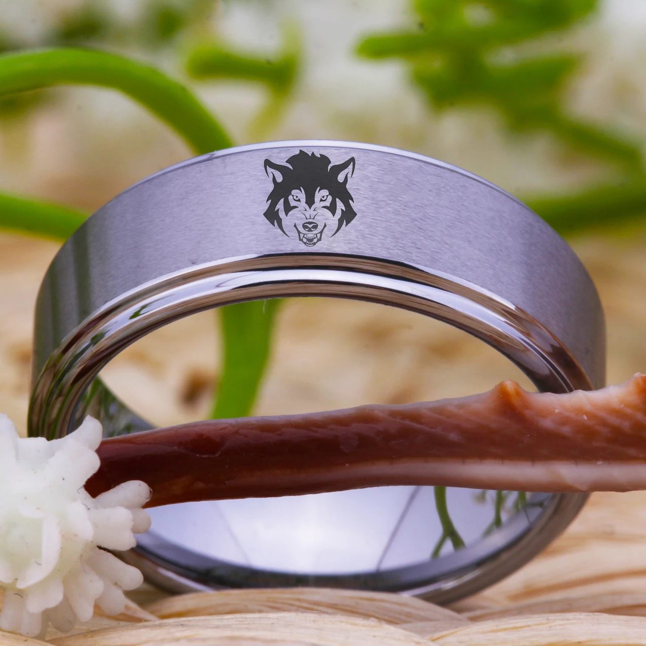 Lone Wolf Head Ring Classic Men 8mm Silver Step Tungsten Wedding Band  Anniversary Gift Party Ring Drop Shipping Jewelry