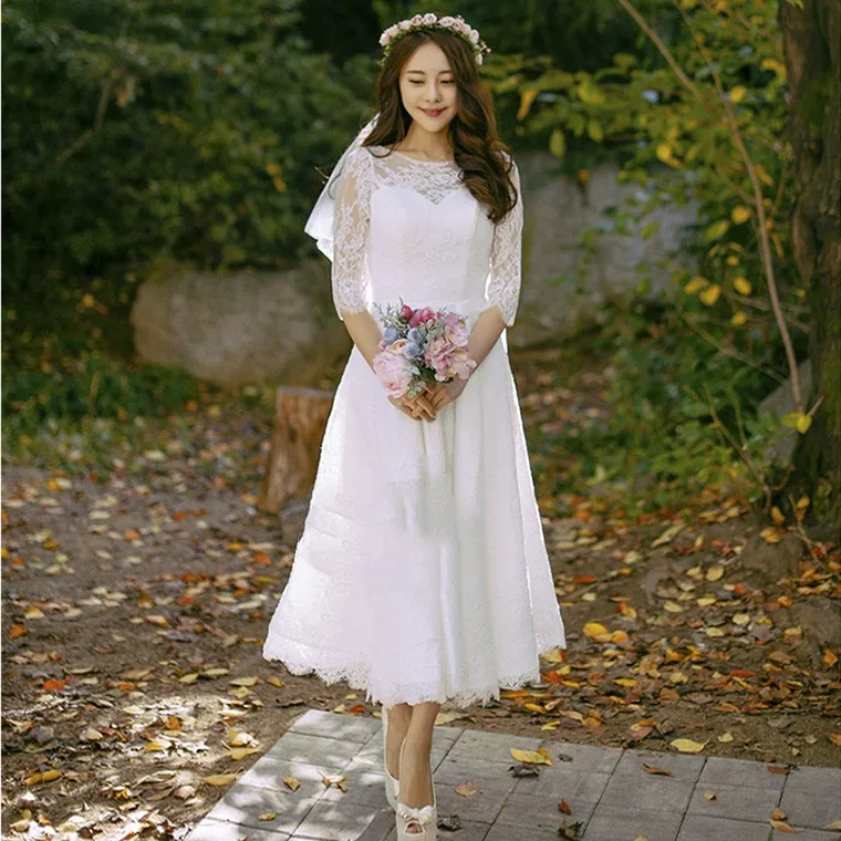 

A-line Vintage Tea Length Lace Short Wedding Dresses With 3/4 Sleeves Jewel Neck Corset Country Little White Bride Dress