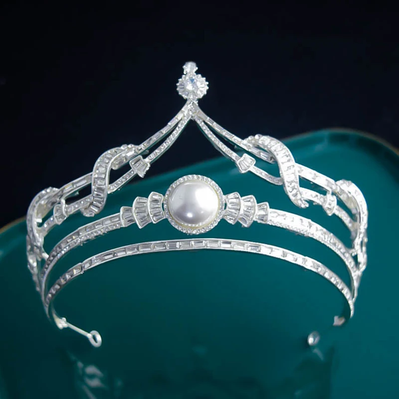 

HG00195 New Korean Bridal Hairpiece Delicate Plain Wedding Headpiece Princess Birthday Crown Palace Beauty Bride Tiara