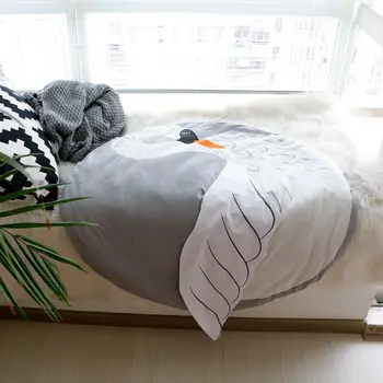 

37.4 Inch Kids Nursery Kids Crawling Blanket Rug Swan Shaped Play Mat Round Carpet Cartoon Swan Design Baby Floor Playmats