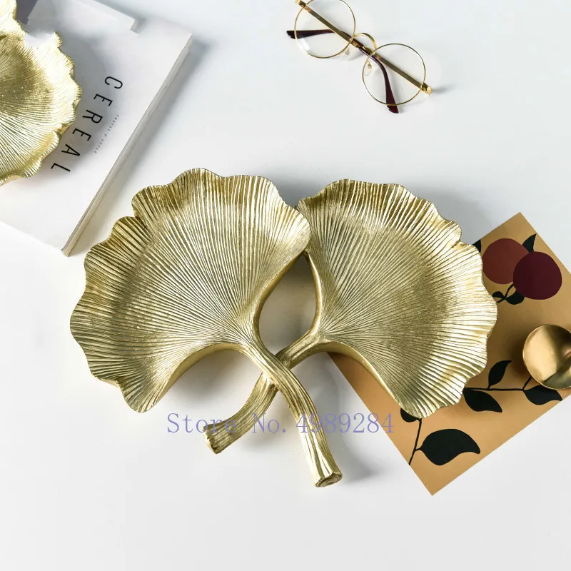 

Creative Nordic metal tray Gold Ginkgo biloba Desktop storage Jewelry plate Jewelry display tray Modern home decoration