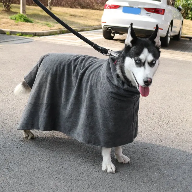Лидер продаж, ПЭТ супер впитывающий халат теплая одежда для собак сушильное полотенце для золотых плюшевых маленьких средних больших собак дешево