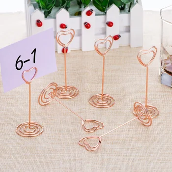 6 sztuk różowe złoto serce kształt ramka na fotografię stojaki numer stołu posiadacze miejsce klipsy do papierowego Menu na wesela (różowe złoto) tanie i dobre opinie CN (pochodzenie)